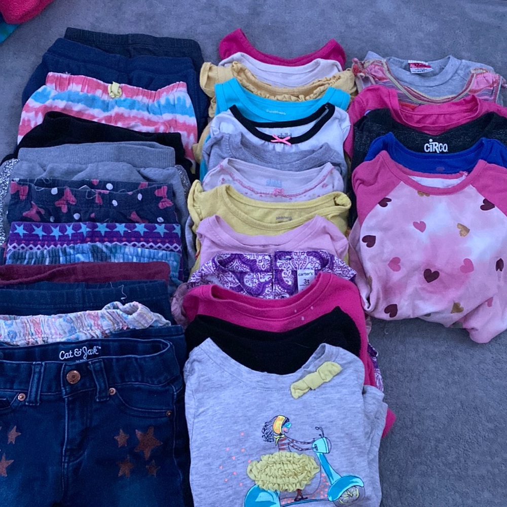 Bundle of girls clothes all 3T